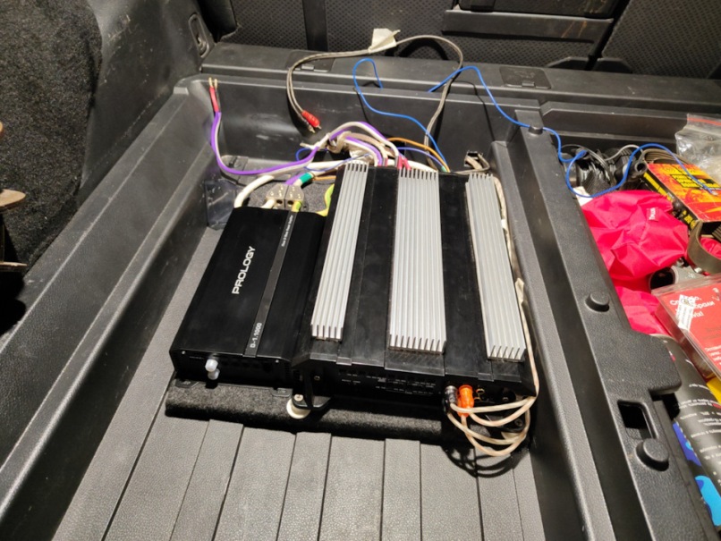 Изображение Обзор с DRIVE2: Моноблок на саб, Prology D-1.1000